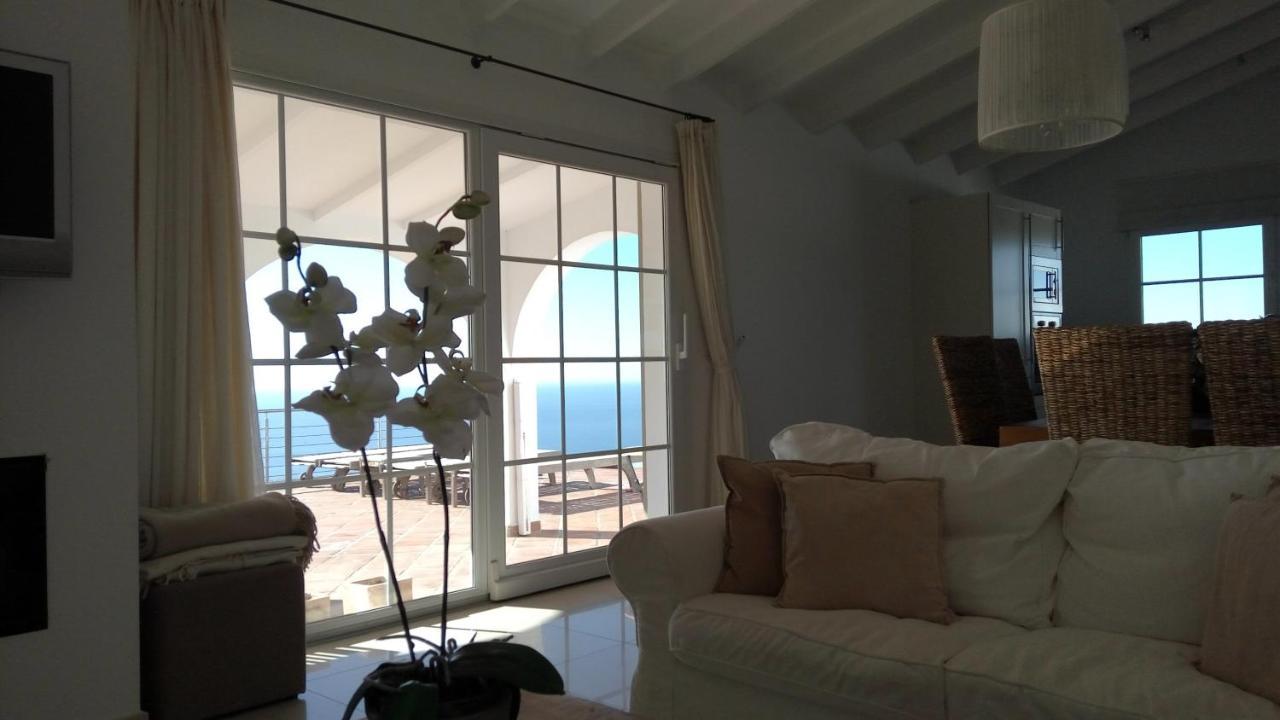 Villa Perla Blanca Sayalonga Extérieur photo