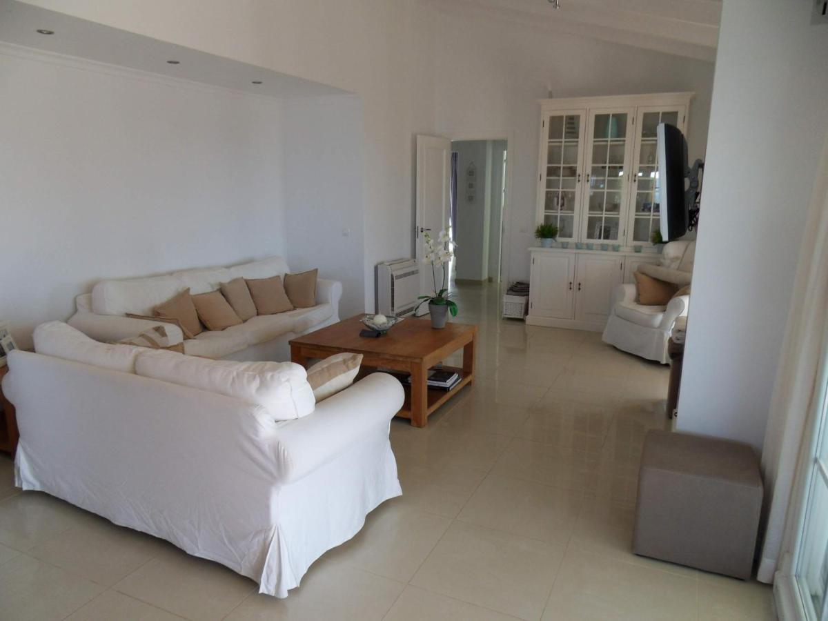 Villa Perla Blanca Sayalonga Extérieur photo